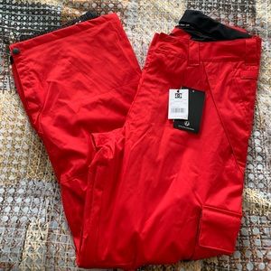 DC Snowboarding/Skiing Pants MEN’s red - NWT SPORTS